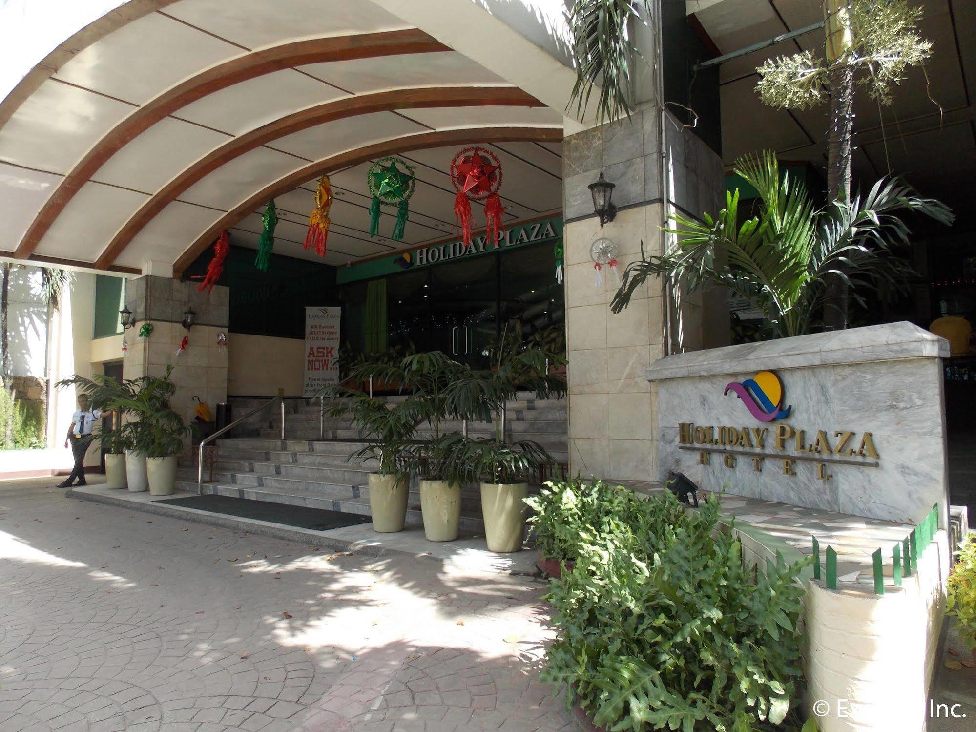 Holiday Plaza Hotel Себу Экстерьер фото